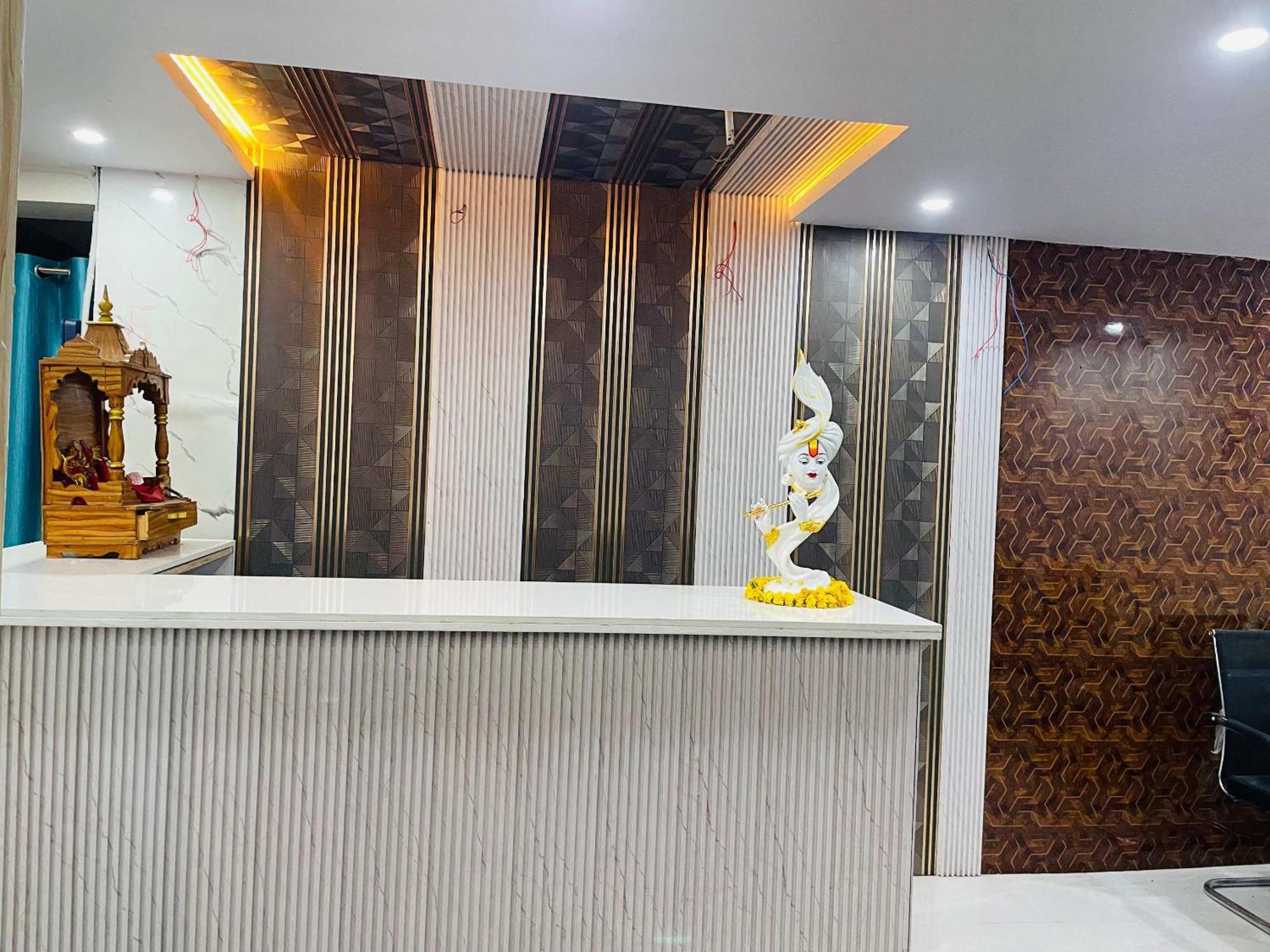 เดอะ โซเยิร์น Hotel ดารัมซาลา ภายนอก รูปภาพ